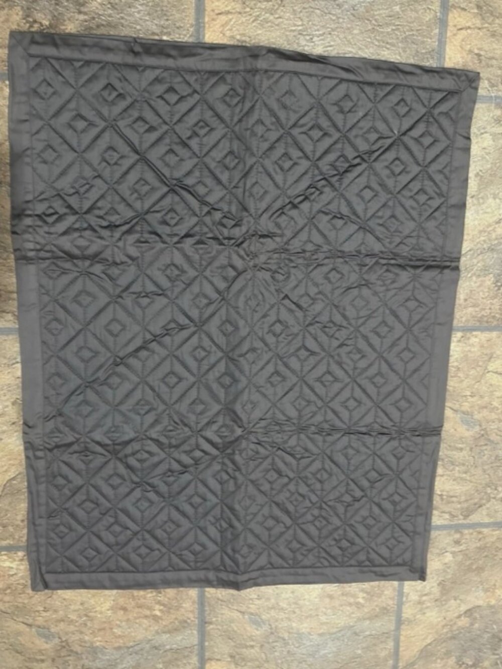 Royal Velvet New Charcoal Grey Queen Size Pillow Shams 2 - Picture 2 of 2